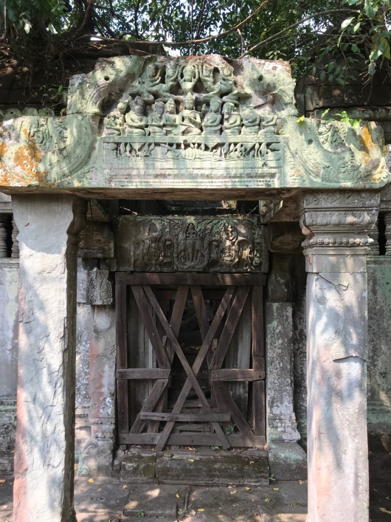 吳哥窟崩密列