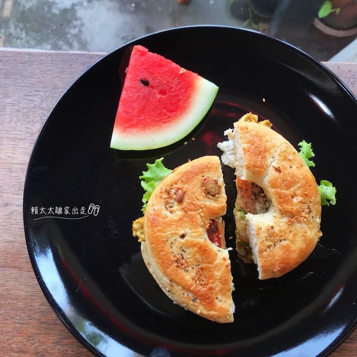 Bagel House Cafe & Bakery