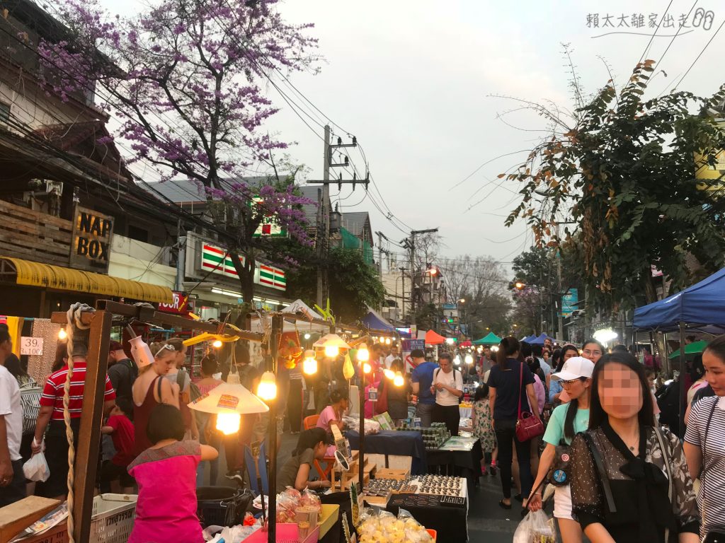 清邁週日夜市