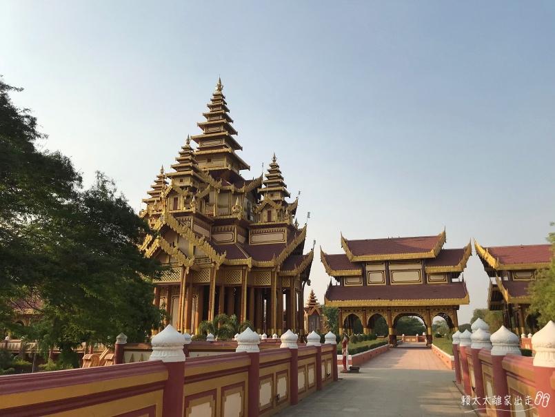 Golden Palace