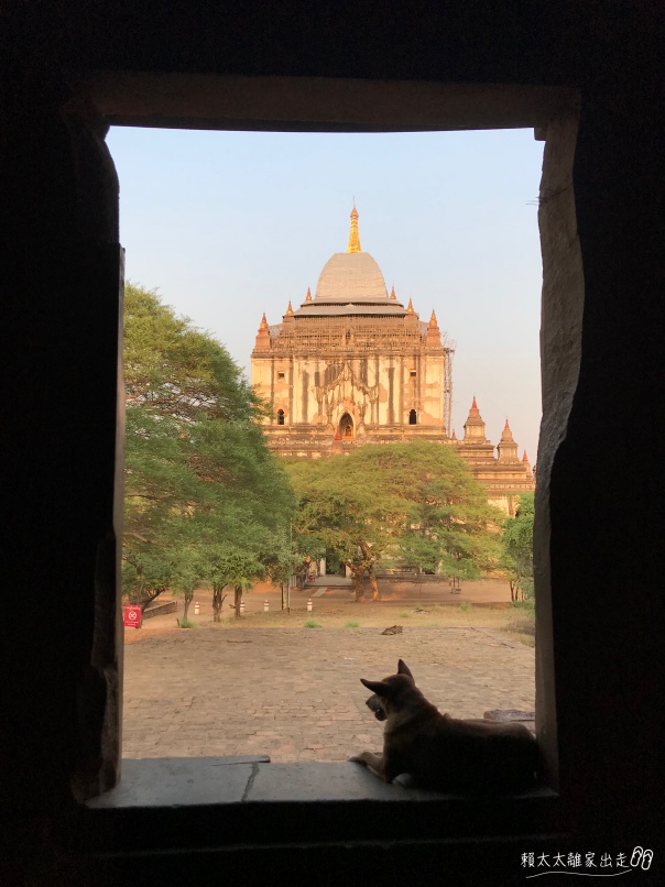 Nathlaung Kyaung Temple