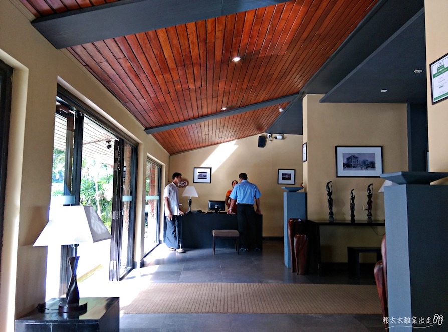 The Lake Hotel