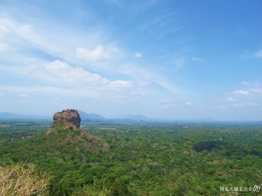 pidurangala-rock
