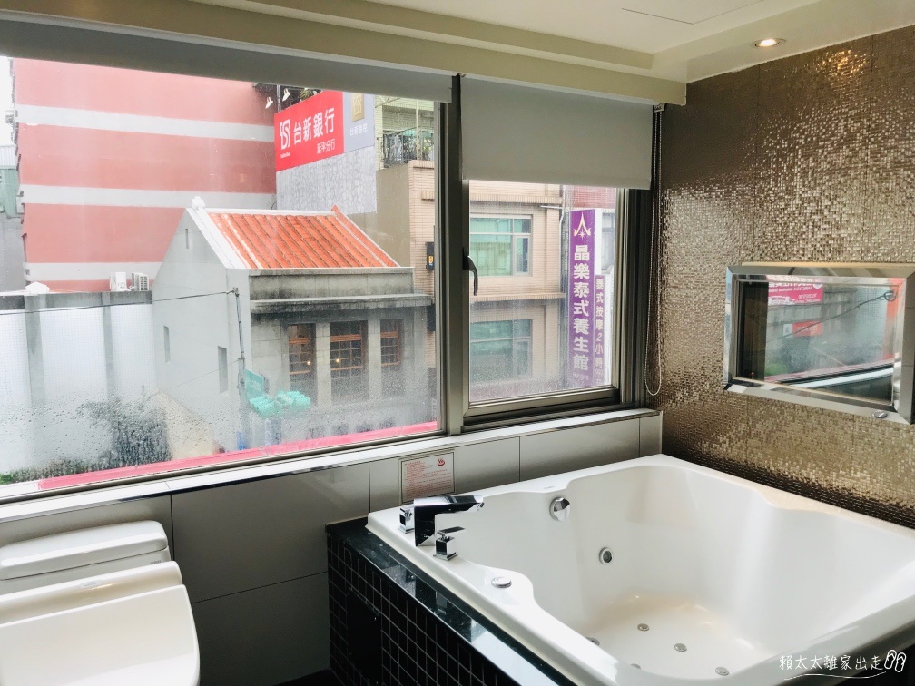 葳皇時尚飯店vone hotel