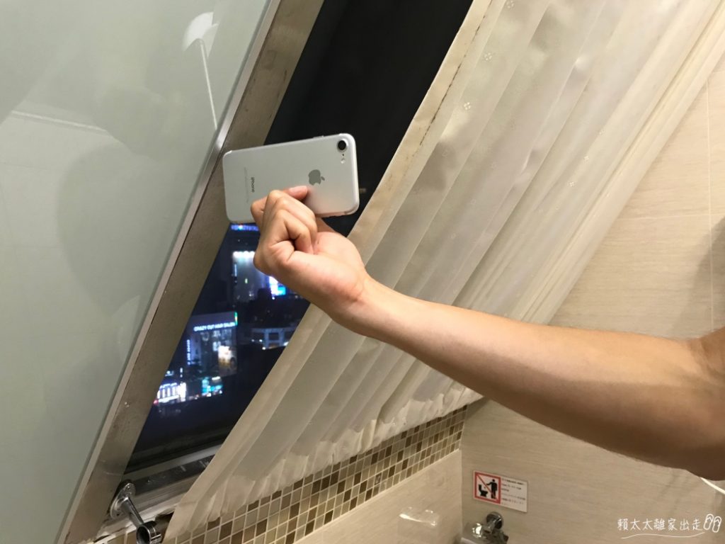 愛玩客旅店西門