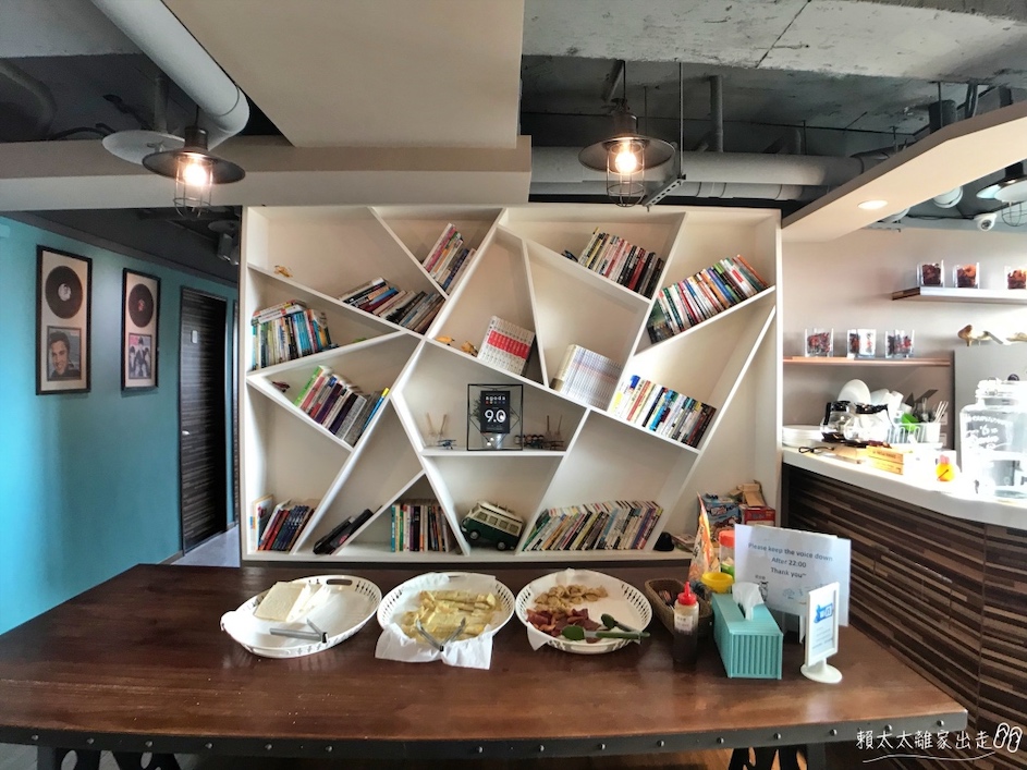 愛玩客旅店西門