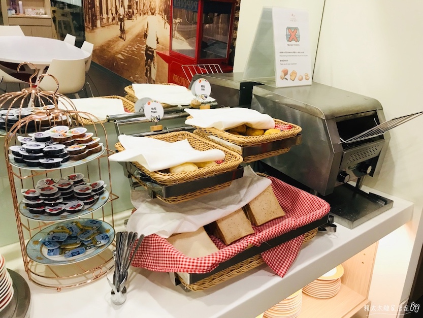 西悠飯店早餐的麵包