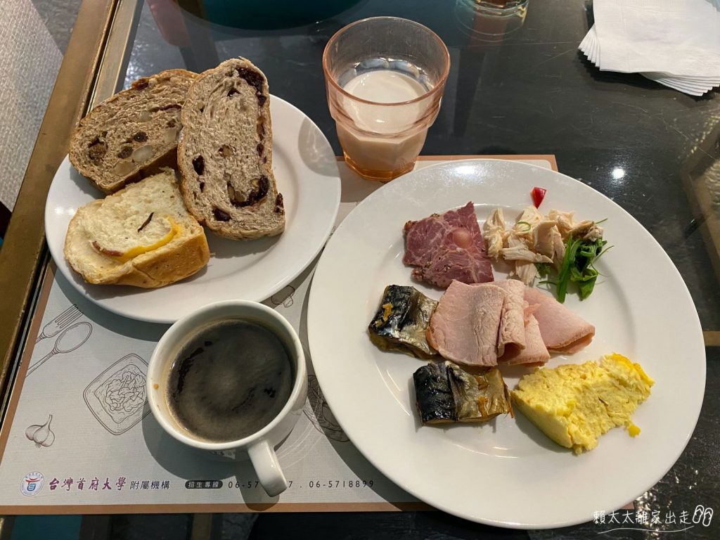 蓮潭國際會館
